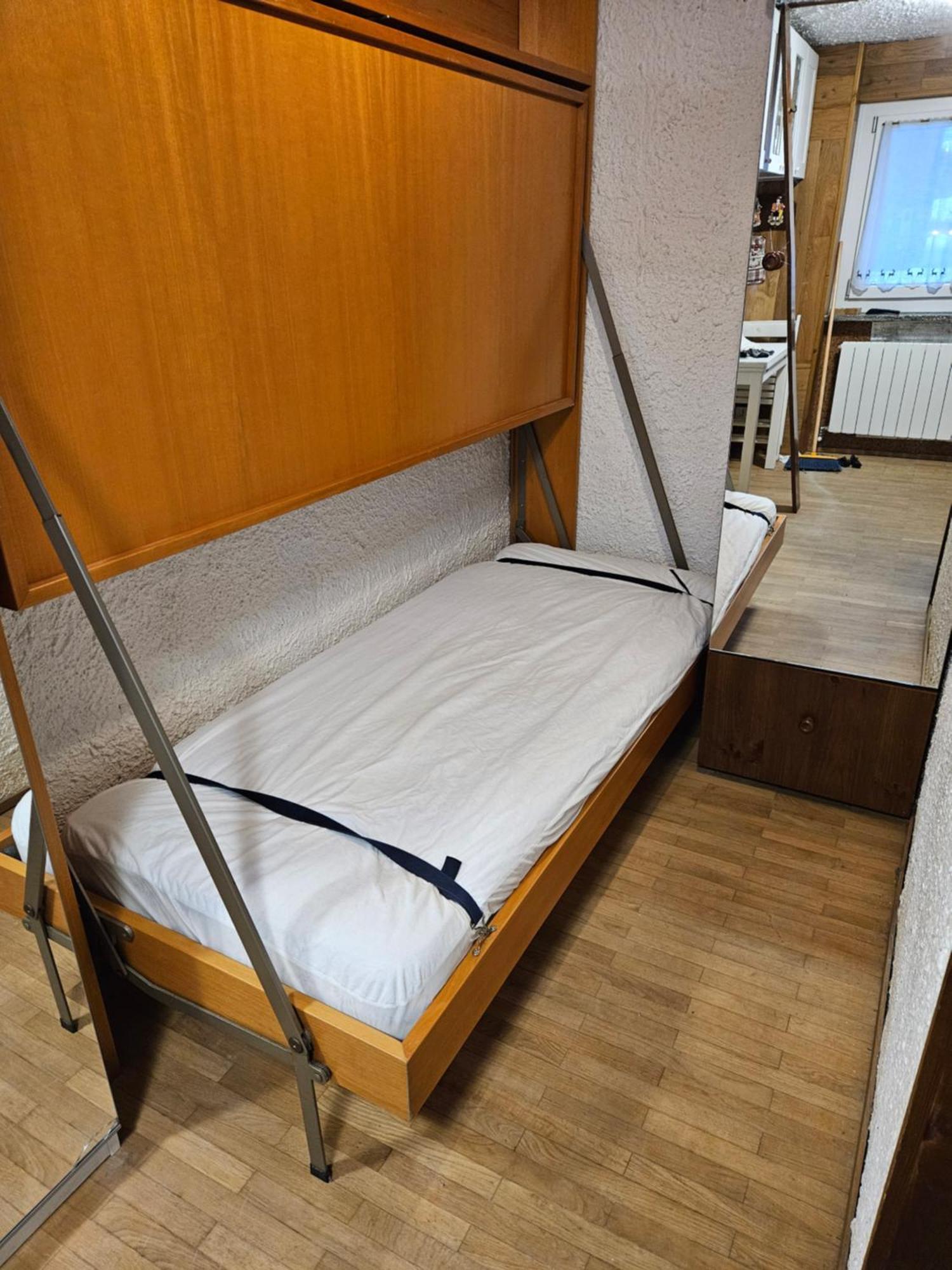 Oasi Budden 2 Cir 0045 بيريوِل تْشيرفينيا المظهر الخارجي الصورة